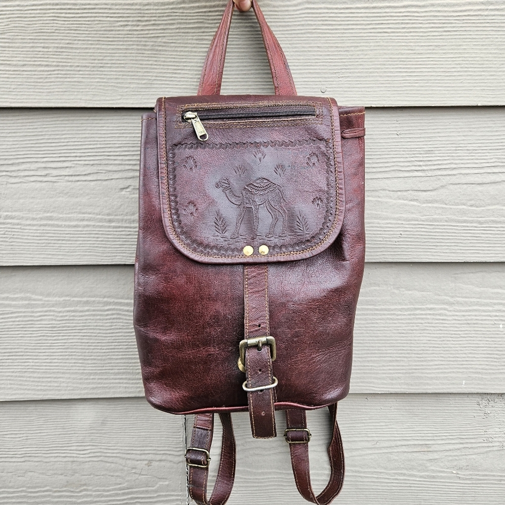 Vintage Camel Tooled Leather Brown Backpack India Unique Flap Top Bag Purse - Picture 16 of 16